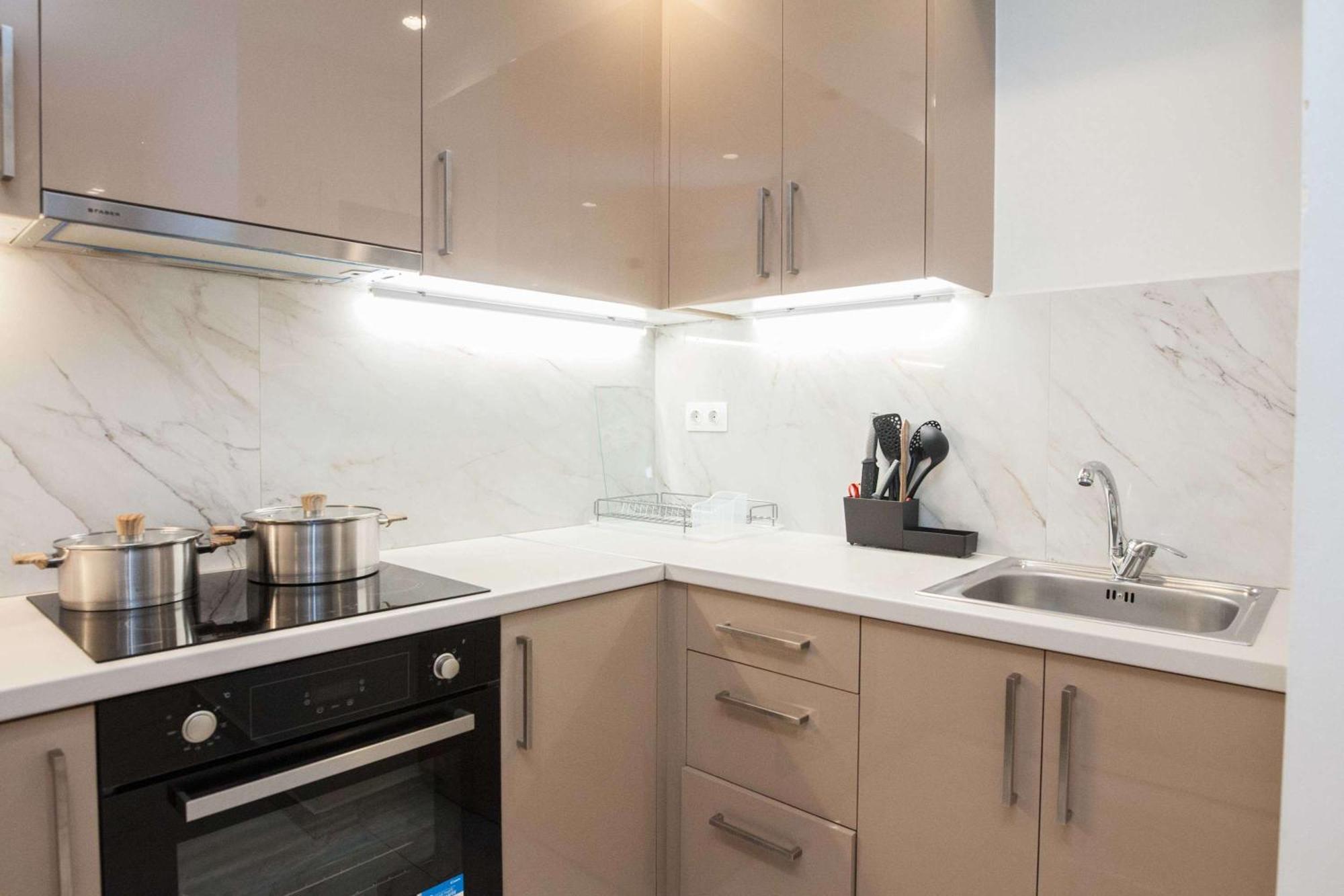 Pagrati Premium Living 2 Bd House With Balcony * Atenas