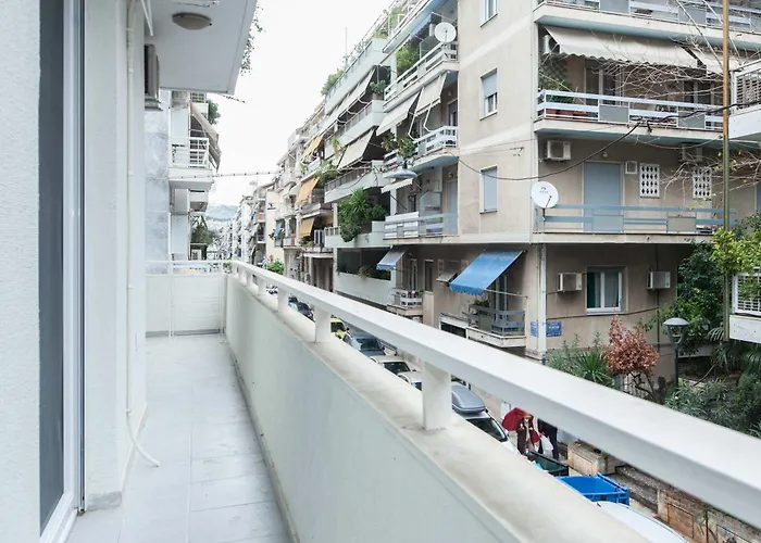 Pagrati Premium Living 2 Bd House With Balcony